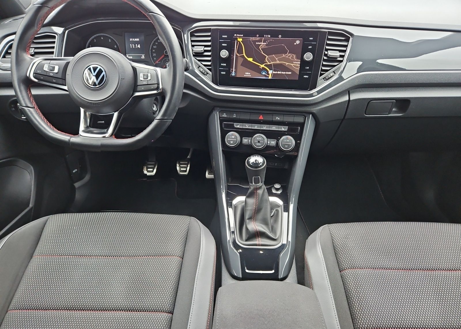 Volkswagen T-Roc 1.5TSI Sport Navi LED Kamera ACC foto 8
