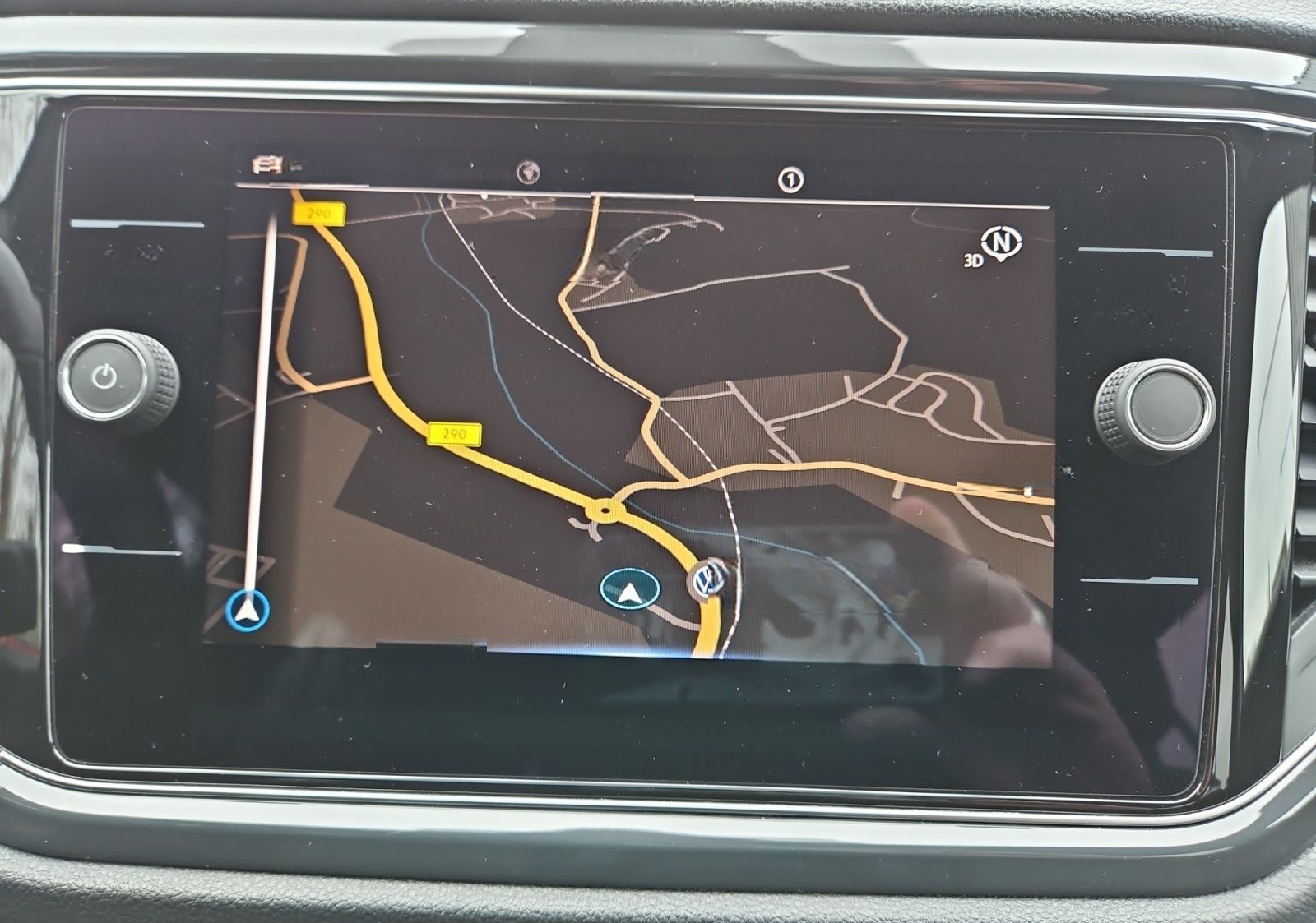 Volkswagen T-Roc 1.5TSI Sport Navi LED Kamera ACC foto 10