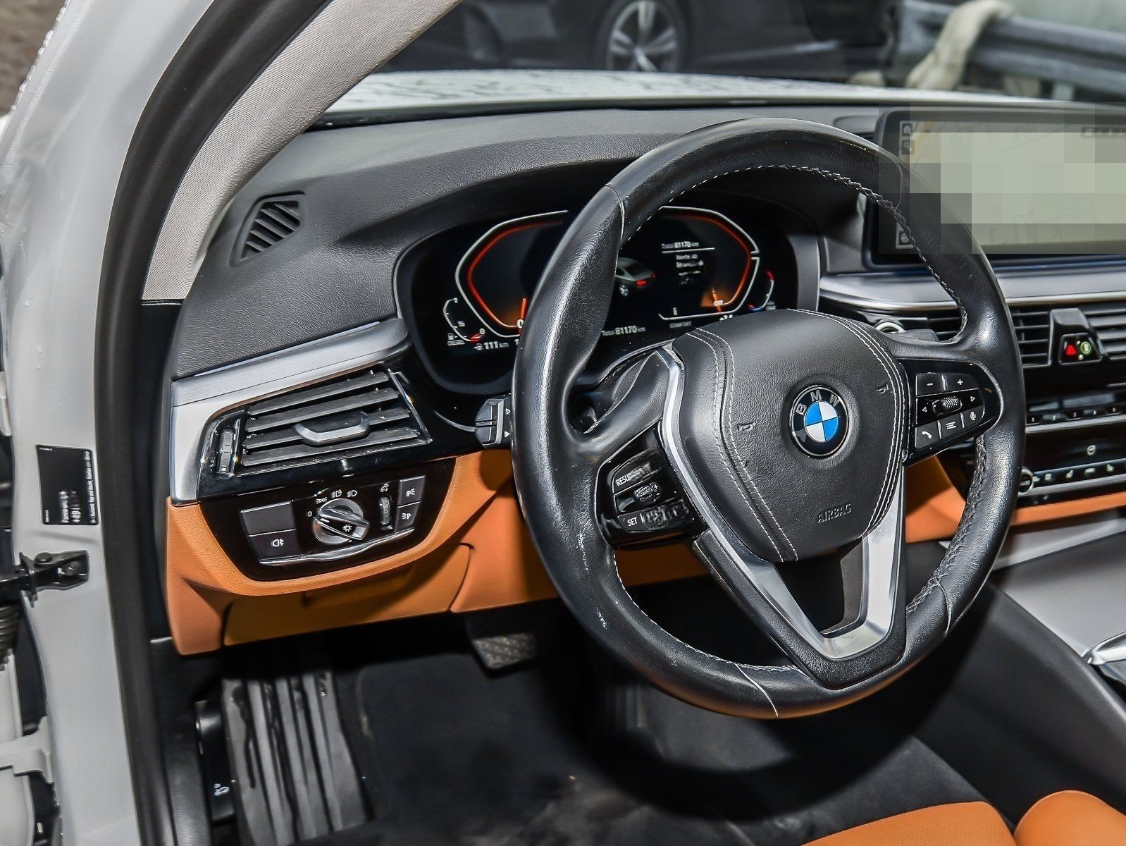 BMW 520d AHK RFK NAVI LED Sound Syst. PDC V+H DAB foto 19