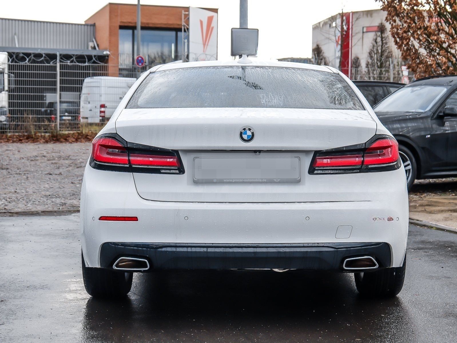 BMW 520d AHK RFK NAVI LED Sound Syst. PDC V+H DAB foto 5