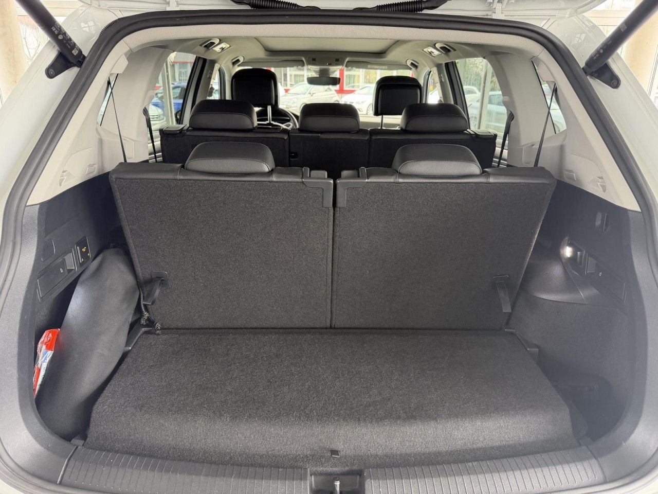 Volkswagen Tiguan Allspace Eleg 4M 2.0 TDI DSG 7.Si NAVI PA foto 4