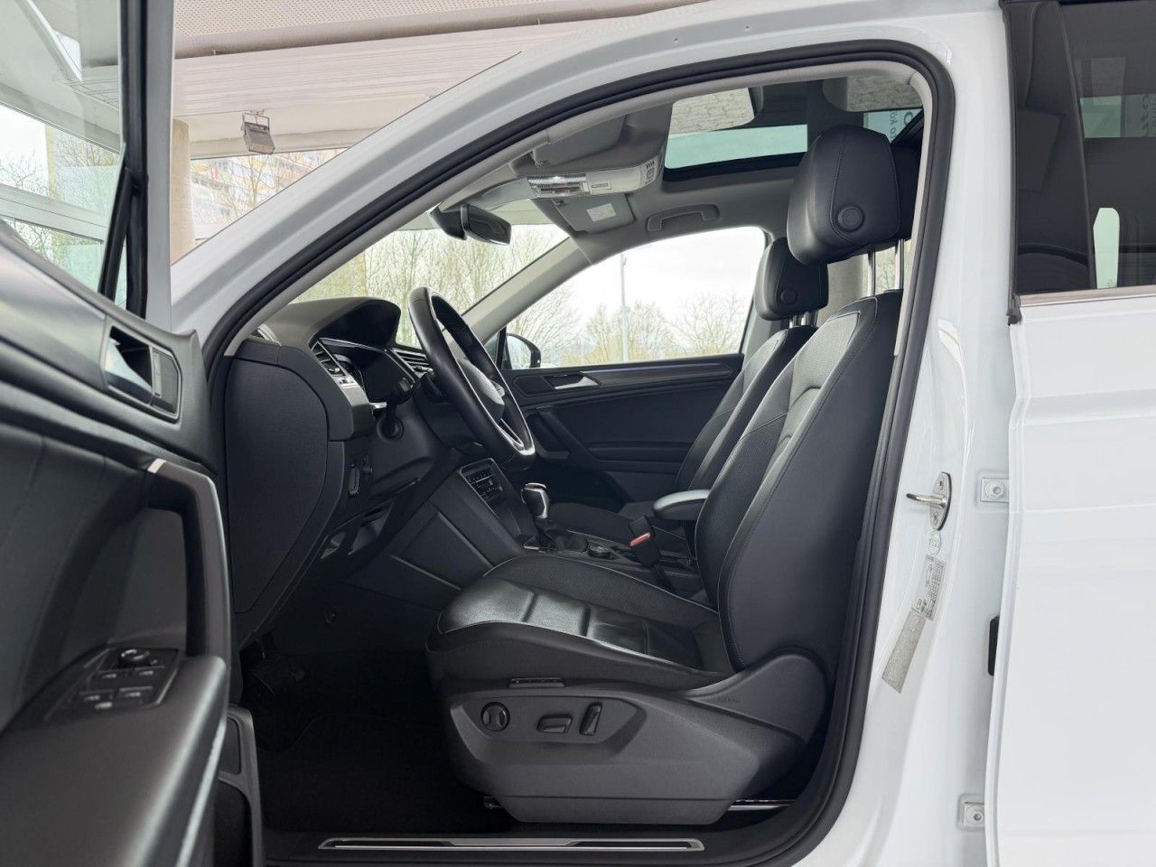 Volkswagen Tiguan Allspace Eleg 4M 2.0 TDI DSG 7.Si NAVI PA foto 10