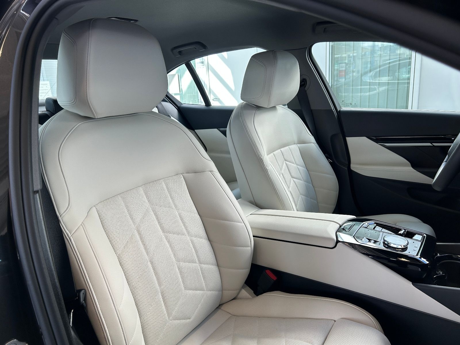BMW 520d, Komfort/Klimasitze, HUD, ACC, 360° Kamera foto 12