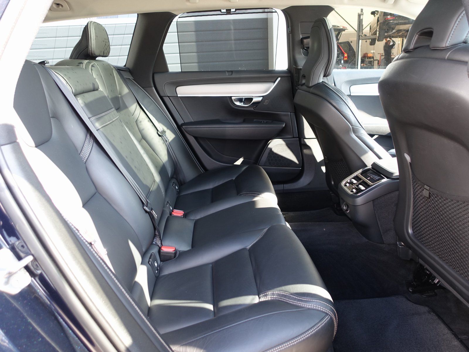 Volvo V90 D4 AWD Inscription/360°Cam/AHK/HeadUp/Pano. foto 11