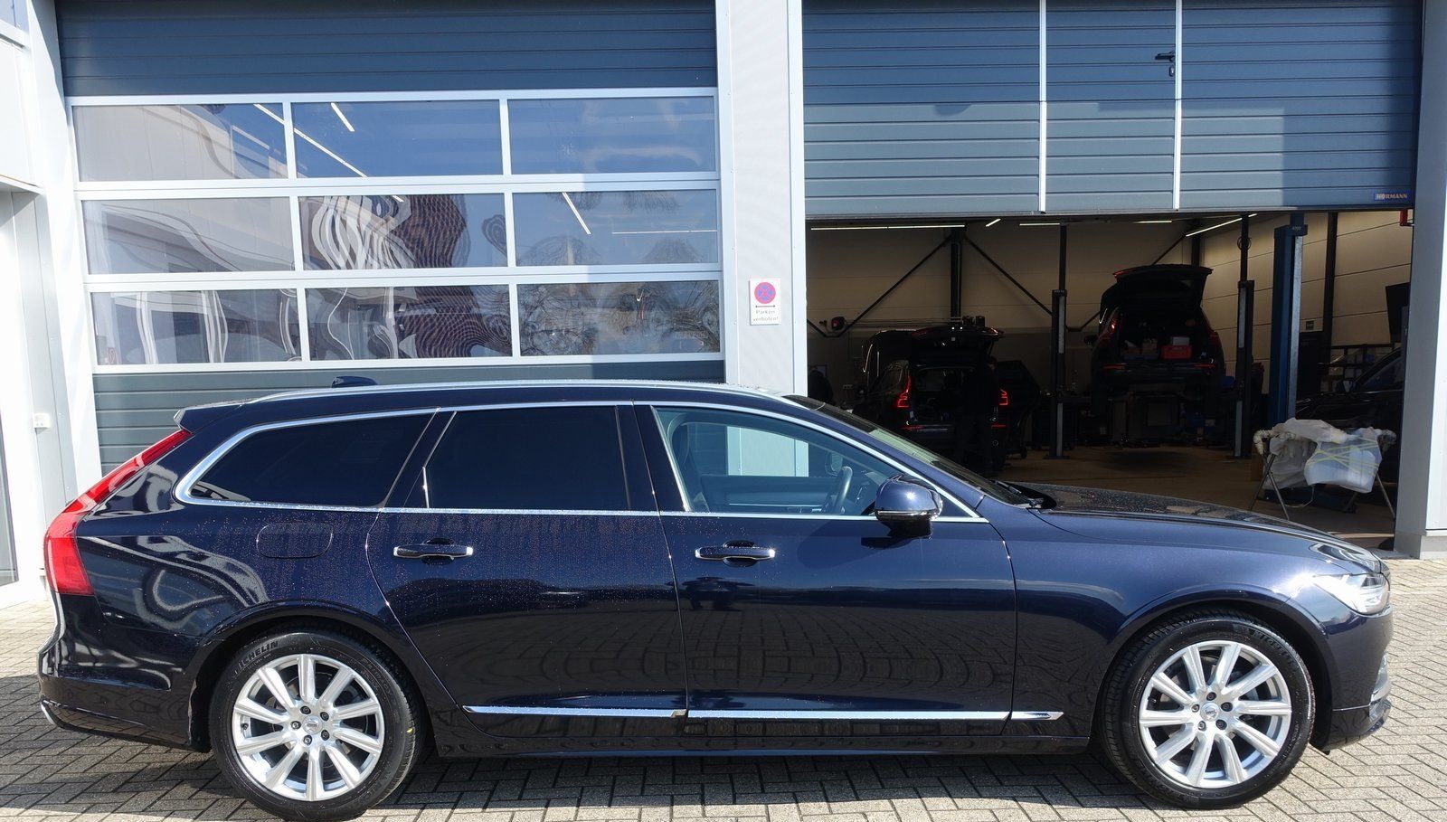 Volvo V90 D4 AWD Inscription/360°Cam/AHK/HeadUp/Pano. foto 8
