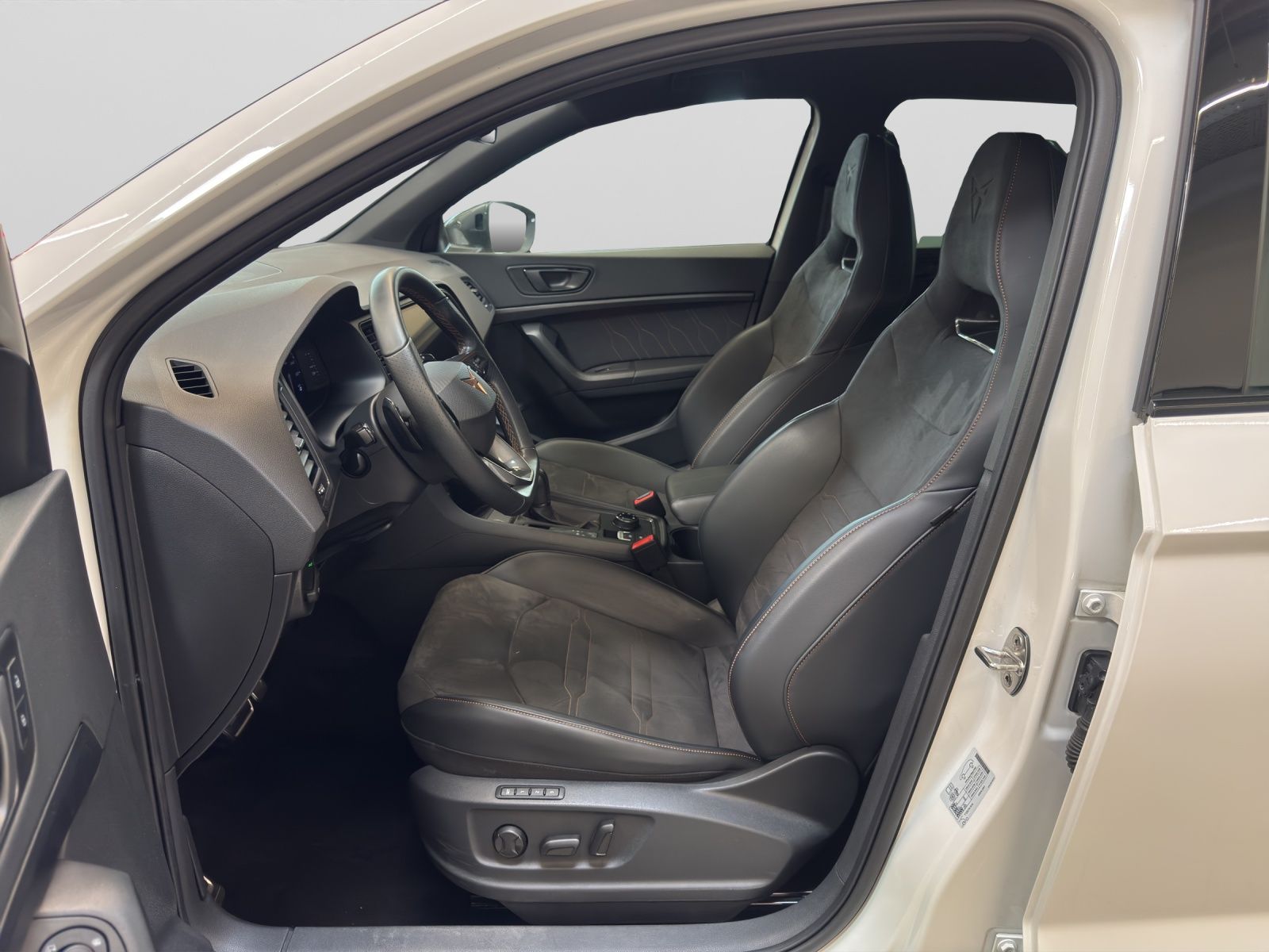 Cupra Ateca 2.0 TSI DSG 4Drive VZ ACC BEATS LED NAVI foto 5