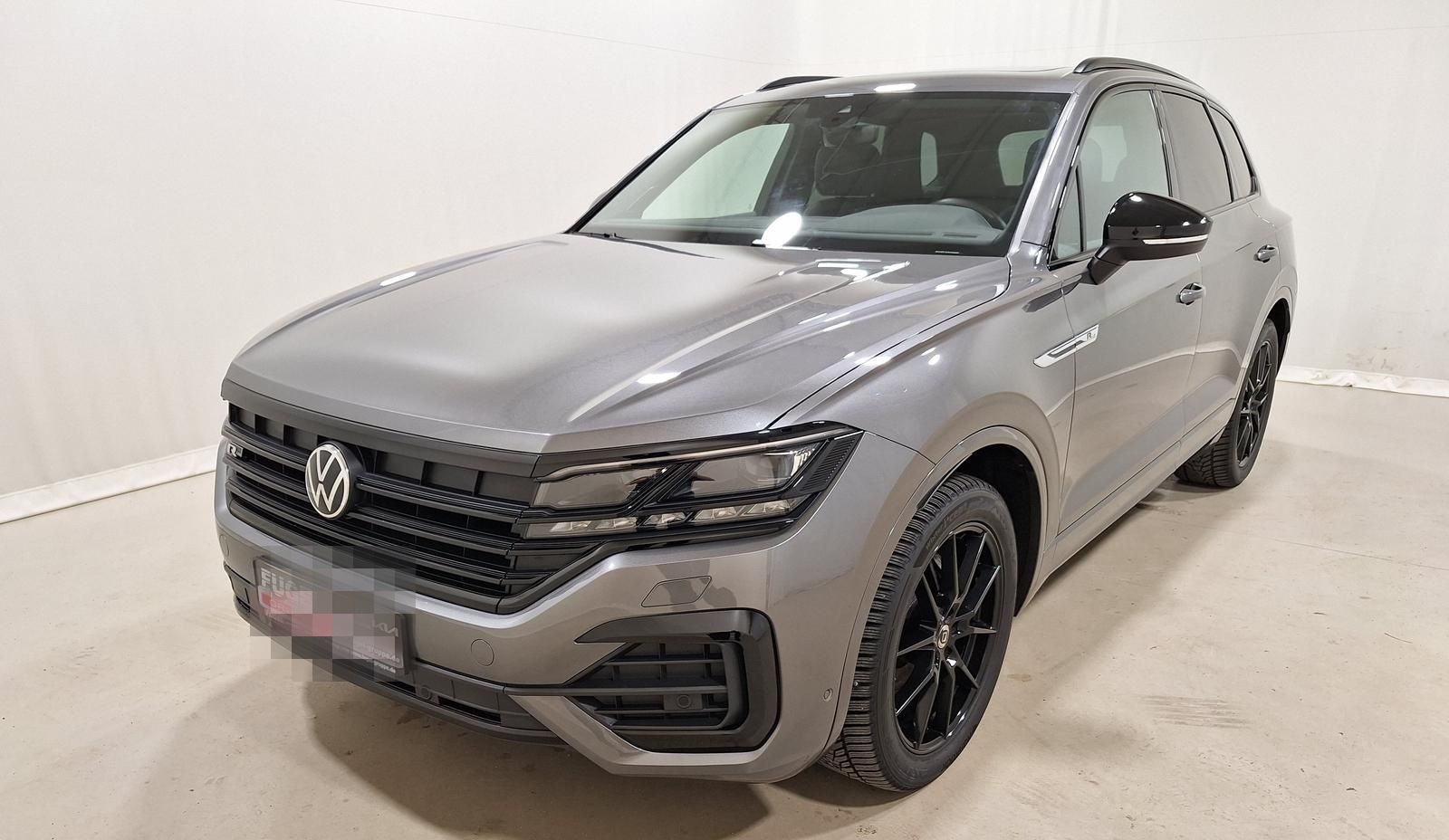 Volkswagen Touareg 3.0 V6 4M R-LINE AHK|PANO|LUFT|INNOVISIO foto 2