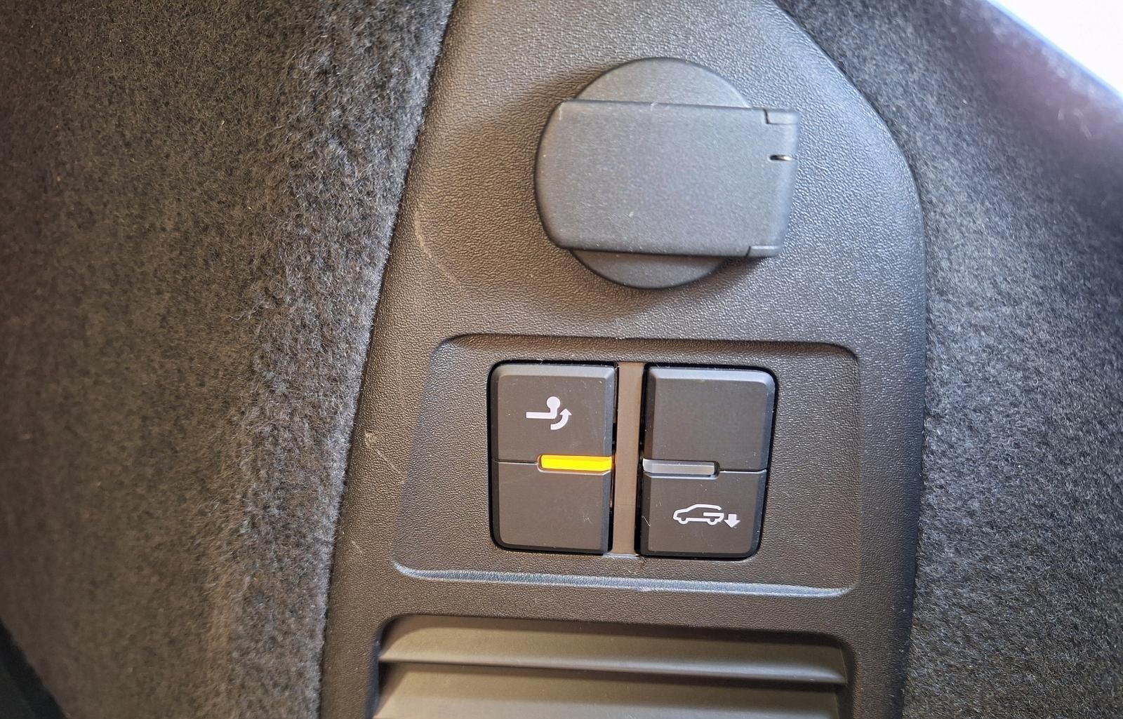 Volkswagen Touareg 3.0 V6 4M R-LINE AHK|PANO|LUFT|INNOVISIO foto 14