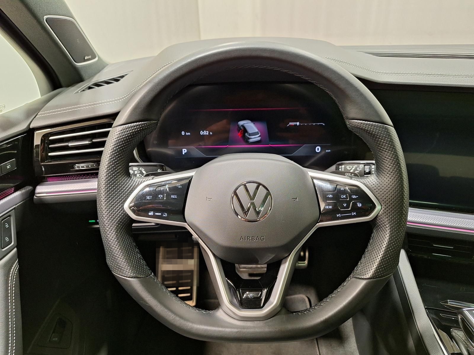 Volkswagen Touareg 3.0 V6 4M R-LINE AHK|PANO|LUFT|INNOVISIO foto 18