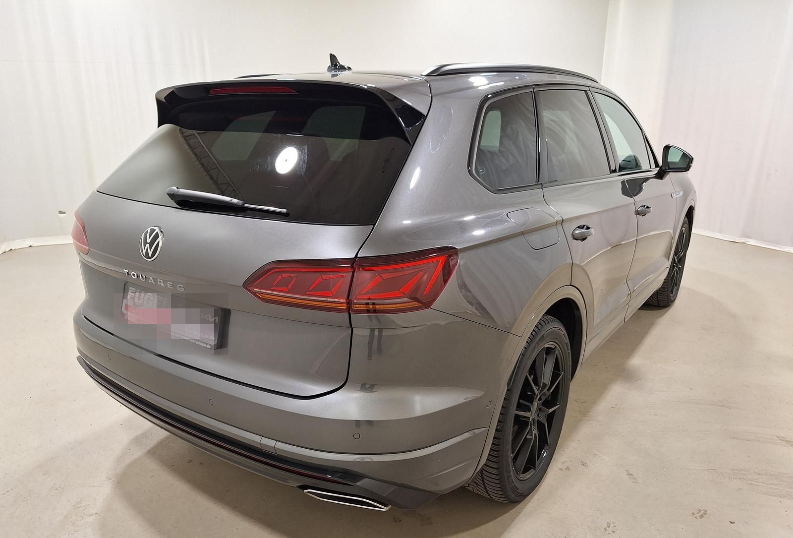 Volkswagen Touareg 3.0 V6 4M R-LINE AHK|PANO|LUFT|INNOVISIO foto 6