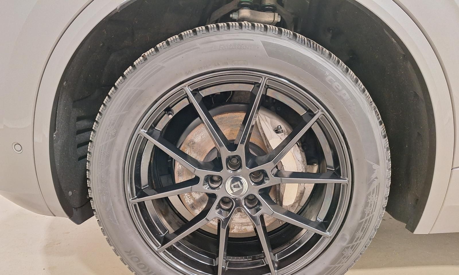 Volkswagen Touareg 3.0 V6 4M R-LINE AHK|PANO|LUFT|INNOVISIO foto 10