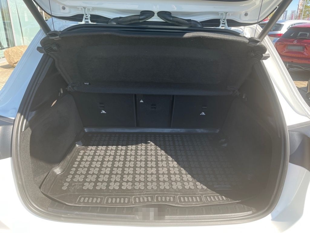 Mercedes-Benz GLA 200 Progressive Night AHK LED SHZ Ambie. KAM foto 12