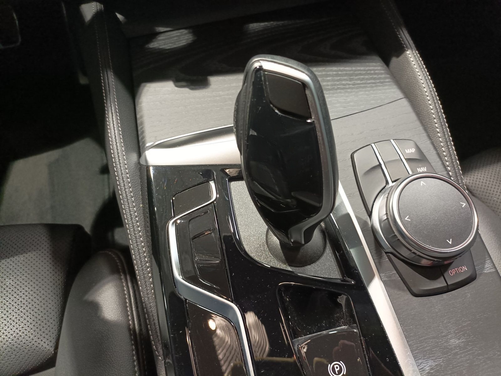 BMW 530d MHD xDrive M Sport Laser|Navi|CAM|ACC|SHZ foto 12