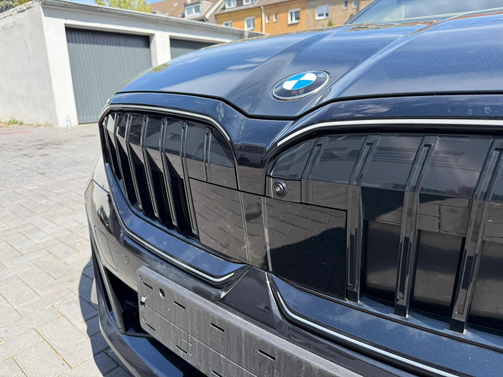 BMW 520d xDrive/PANO/HUD/AHK/Bowers&Wilkins/21"Indiv foto 6