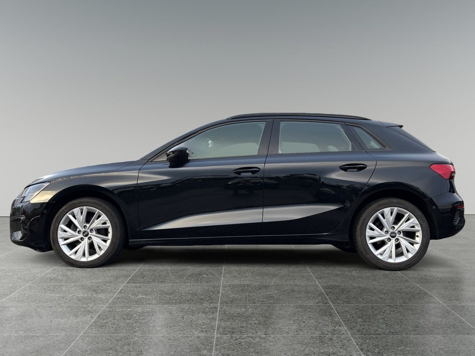 Audi A3 Sportback 30 TDI advanced foto 2