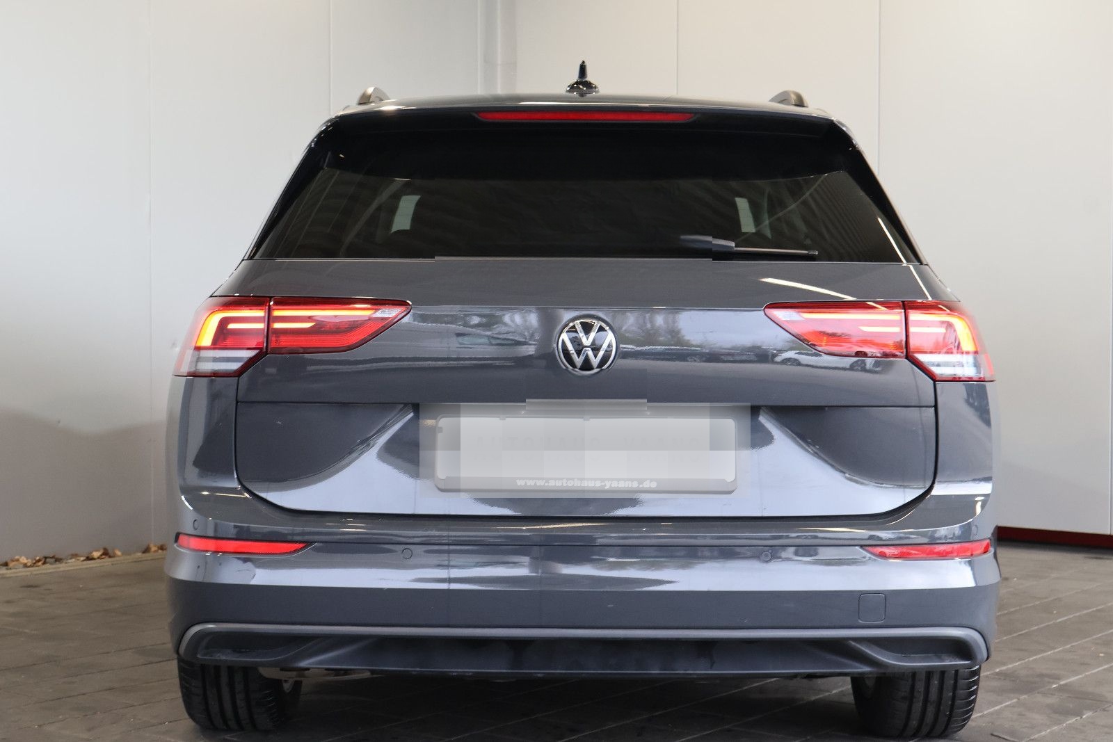 Volkswagen Golf VIII 2.0 TDI Life AID+ACC+LED+AMBIENT+AHK foto 5