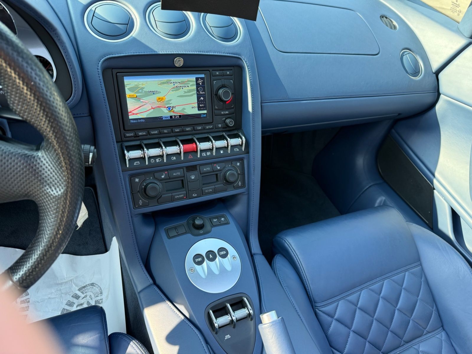 Lamborghini Gallardo LP560-4 Spyder E-Gear*EXCLUSIVE*LIFTING foto 12