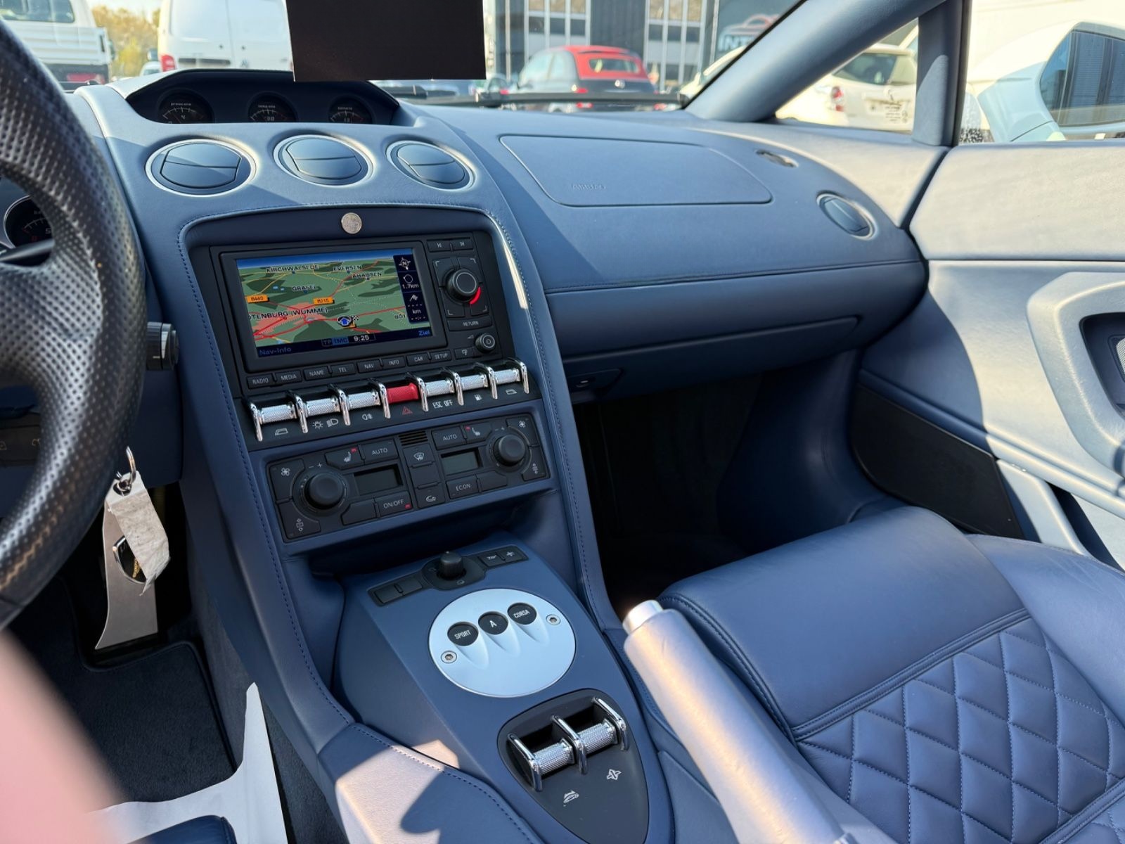 Lamborghini Gallardo LP560-4 Spyder E-Gear*EXCLUSIVE*LIFTING foto 13