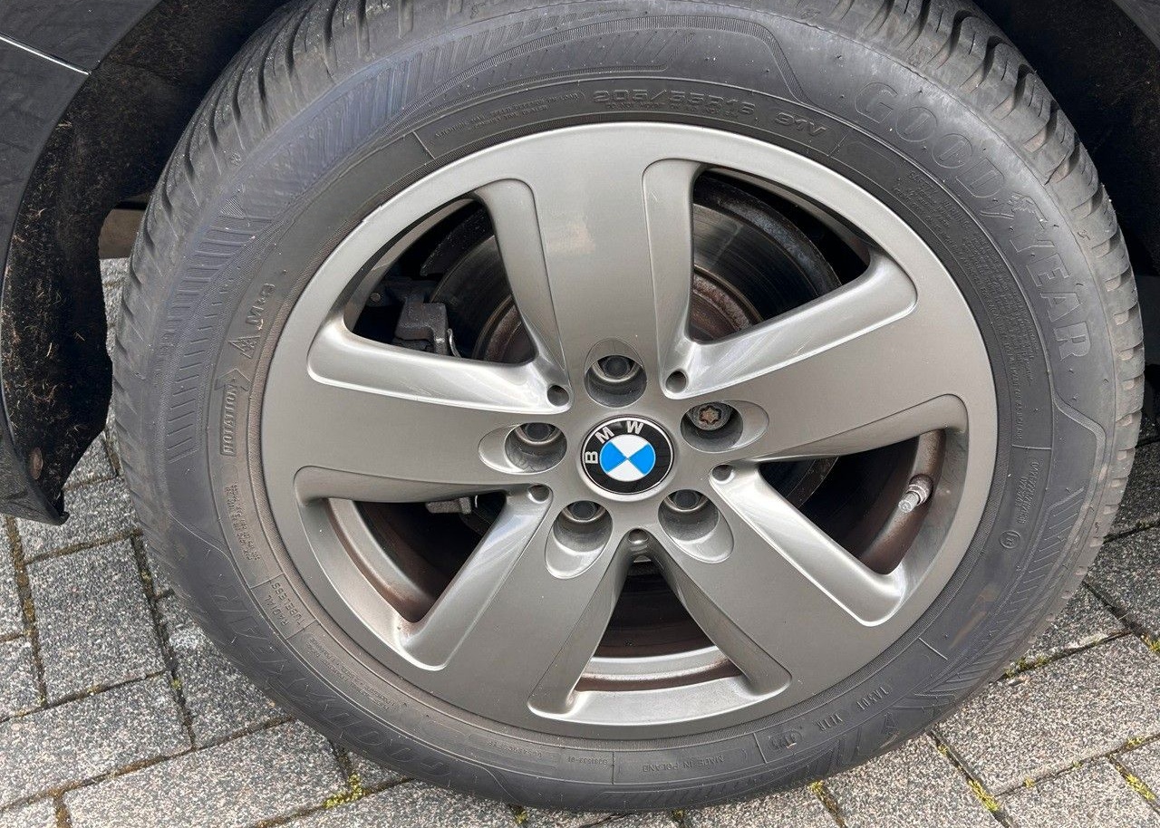 BMW 116i Aut.  Advantage / DAB / Live Cockpit Prof. foto 11