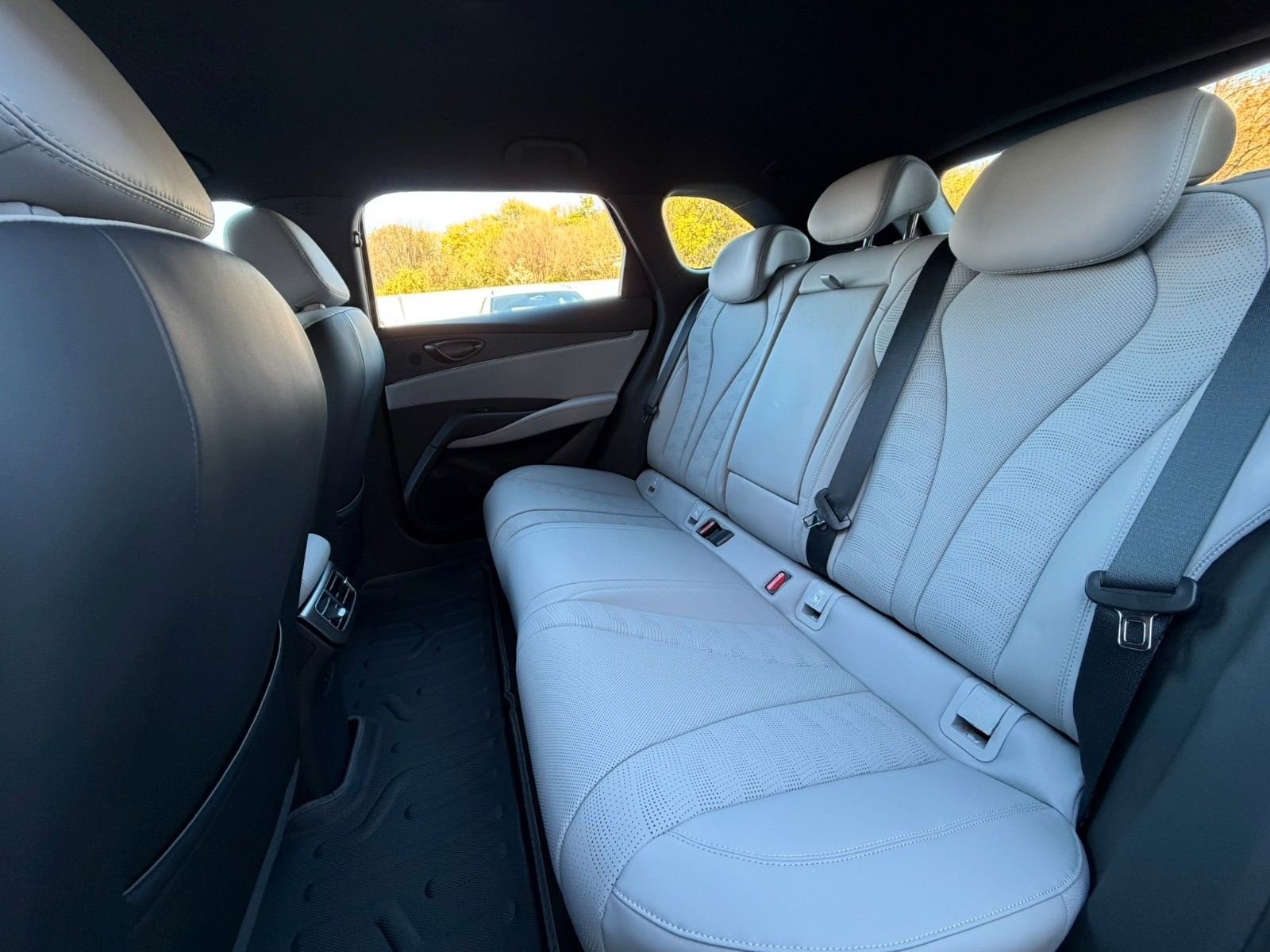 BYD SEAL 6 DM-i Touring Boost 1.5 - Tageszulassung foto 17