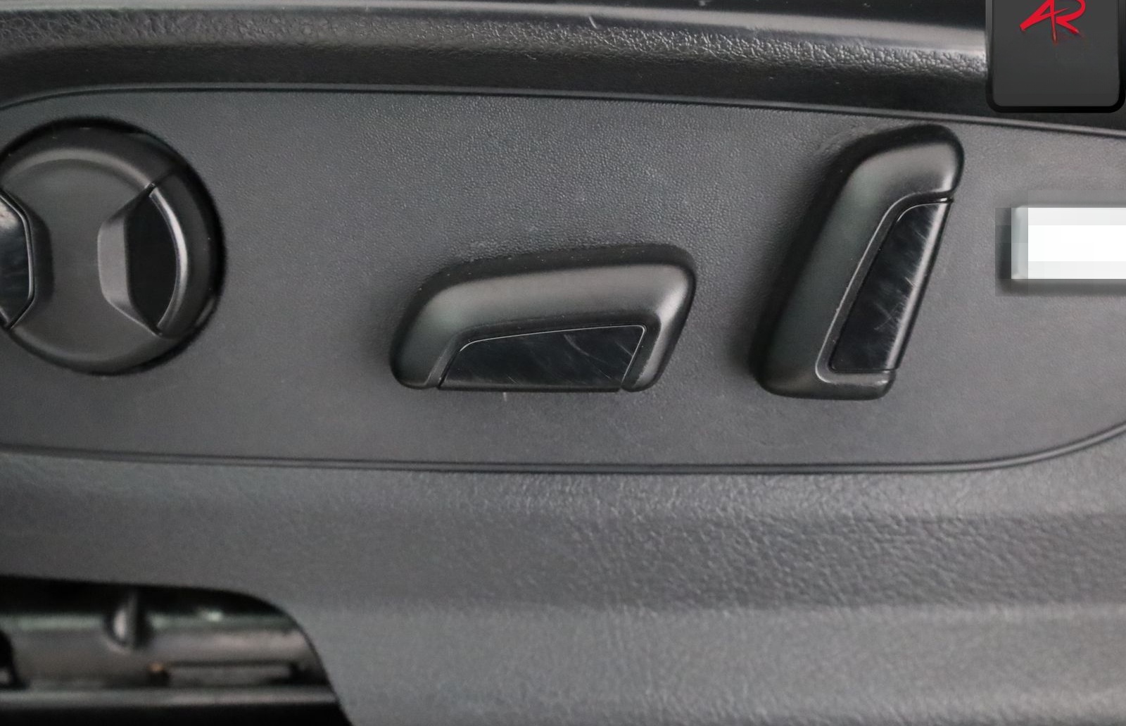 Volkswagen Amarok 3.0 TDI V6 4M DoubleCab HIGHLINE KAMERA foto 20