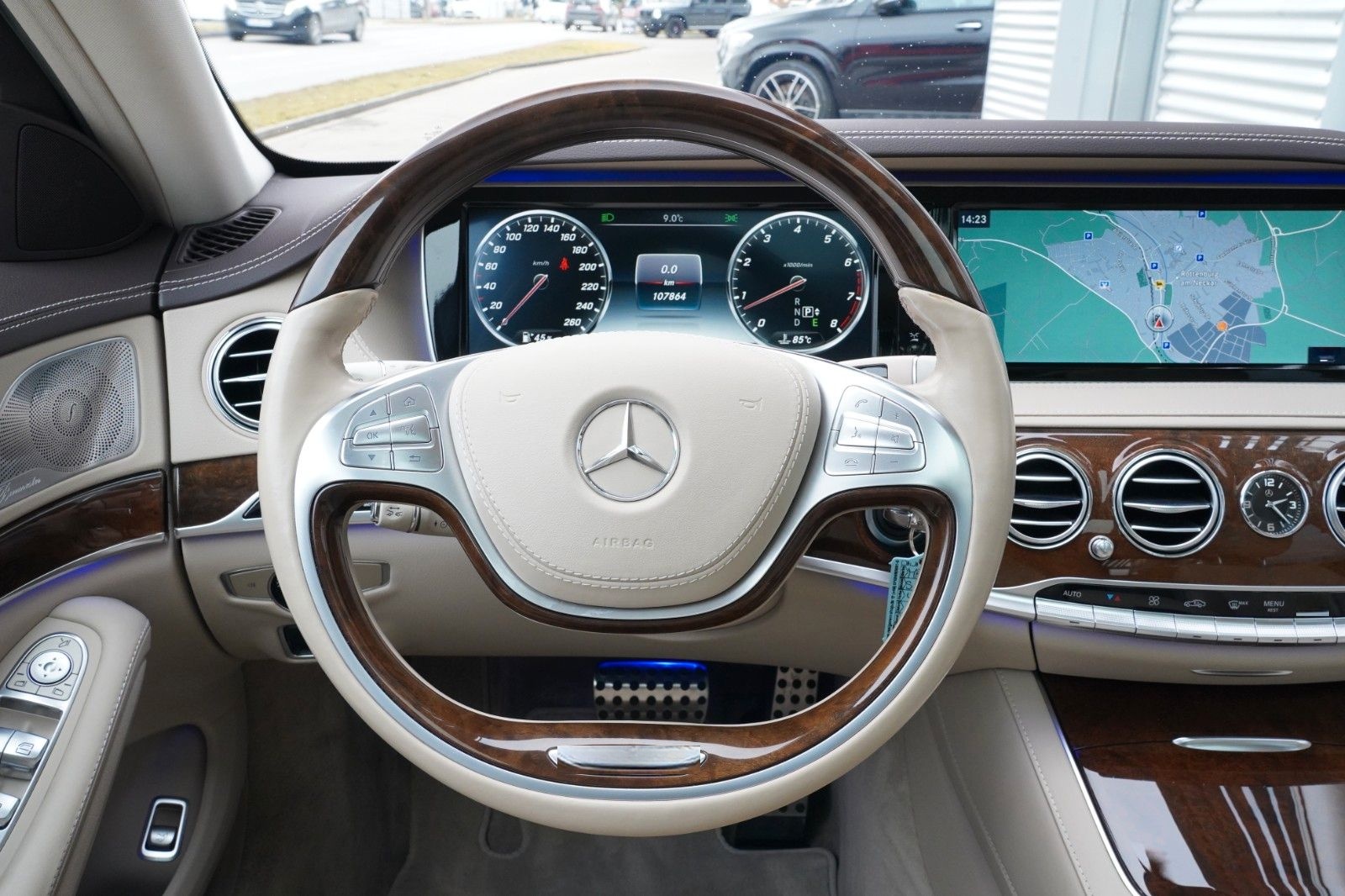 Mercedes-Benz S 500 4M L AMG 7G/LED/PANO/BURM/360/AIR/20/MMRY foto 23