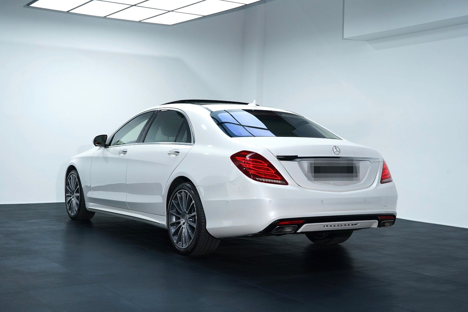 Mercedes-Benz S 500 4M L AMG 7G/LED/PANO/BURM/360/AIR/20/MMRY foto 5