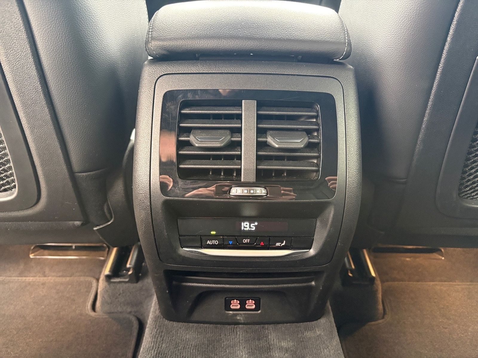 BMW X3 M40d HUD Laser ACC 20´´ PA Sitzbelüftung foto 15