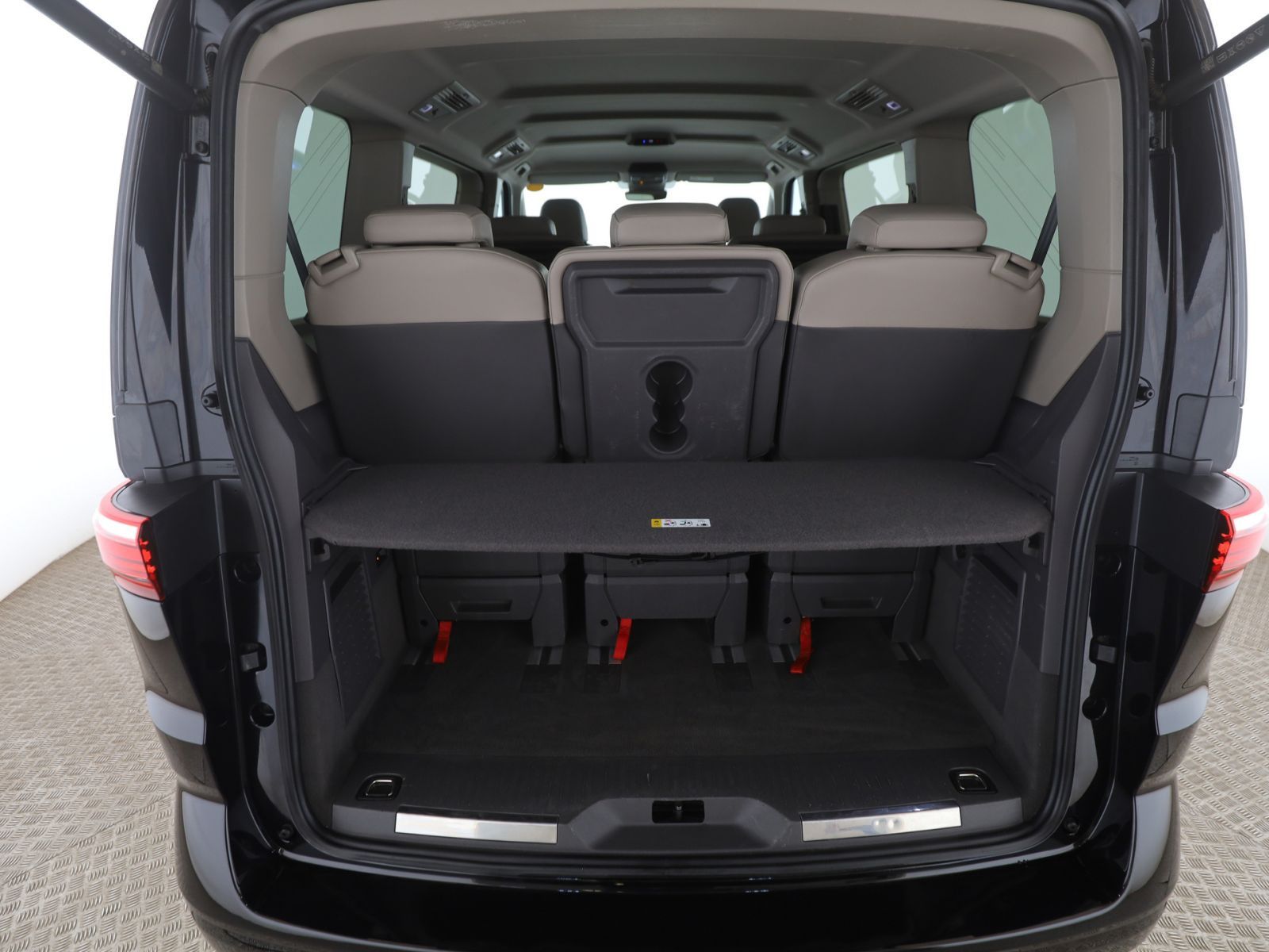 Volkswagen T7 Multivan 2.0 TDI Style AHK+RFK+H-K+StandH+Nav foto 10