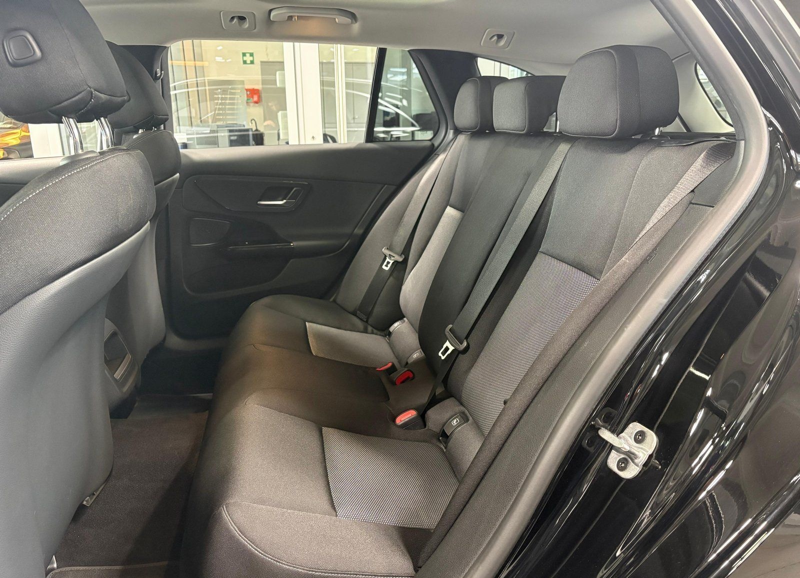 Mercedes-Benz C 200d T Avantgarde AHK PANODACH+LED+PDC&KAM+SHZ foto 11