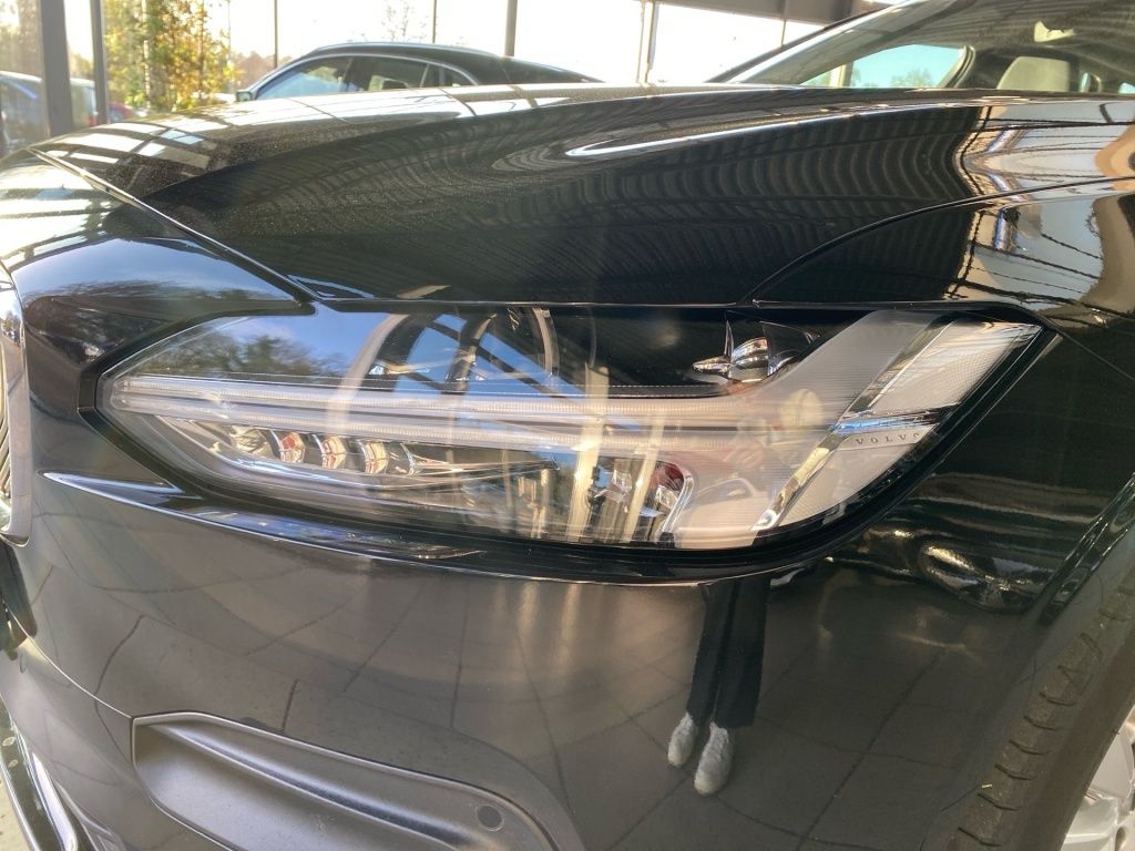 Volvo V90 Kombi B4 DAB+Totwinkel+AHK+Leder+NAVI+AUT foto 3