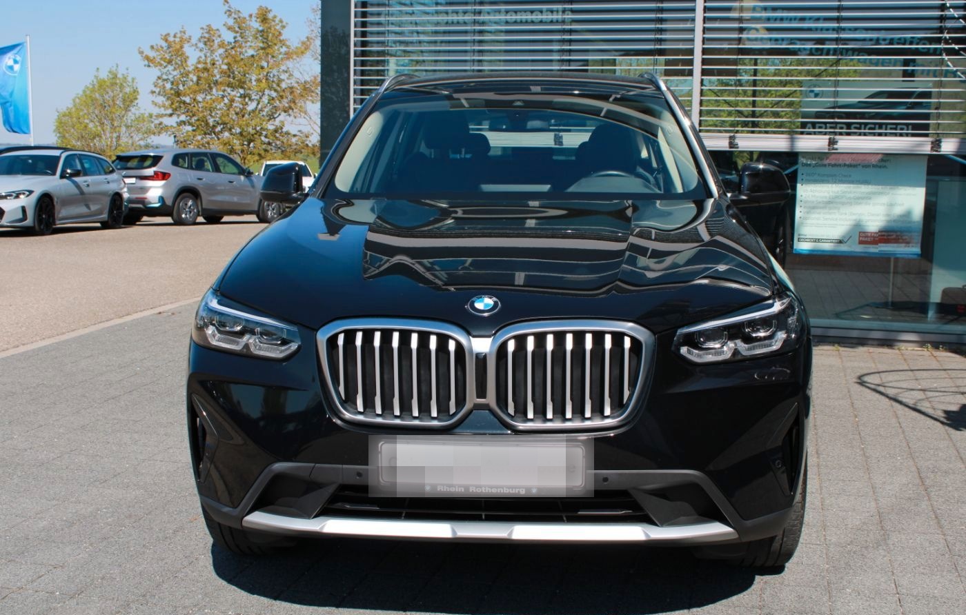 BMW X3 xDrive20i Navi LED Facelift AHK Kamera DrivAs foto 2