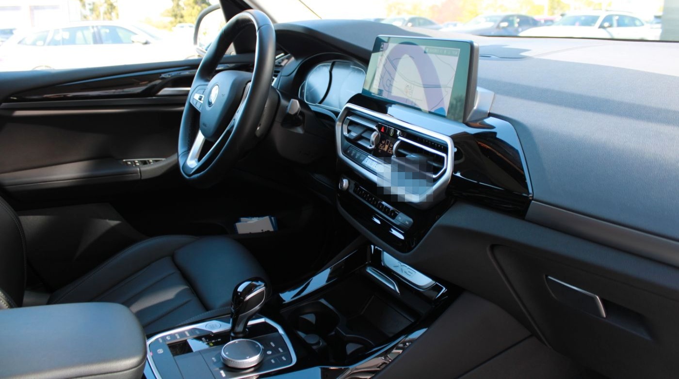 BMW X3 xDrive20i Navi LED Facelift AHK Kamera DrivAs foto 12