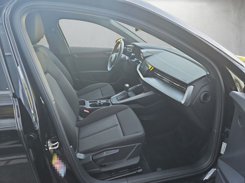 Audi A3 Sportback 30 TFSI *Navi* foto 13