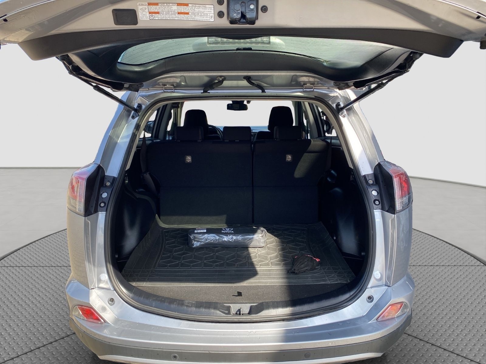 Toyota RAV4 Team D *SITZHZ*KAMERA*NAVI*LED*TEMPOMAT* foto 17