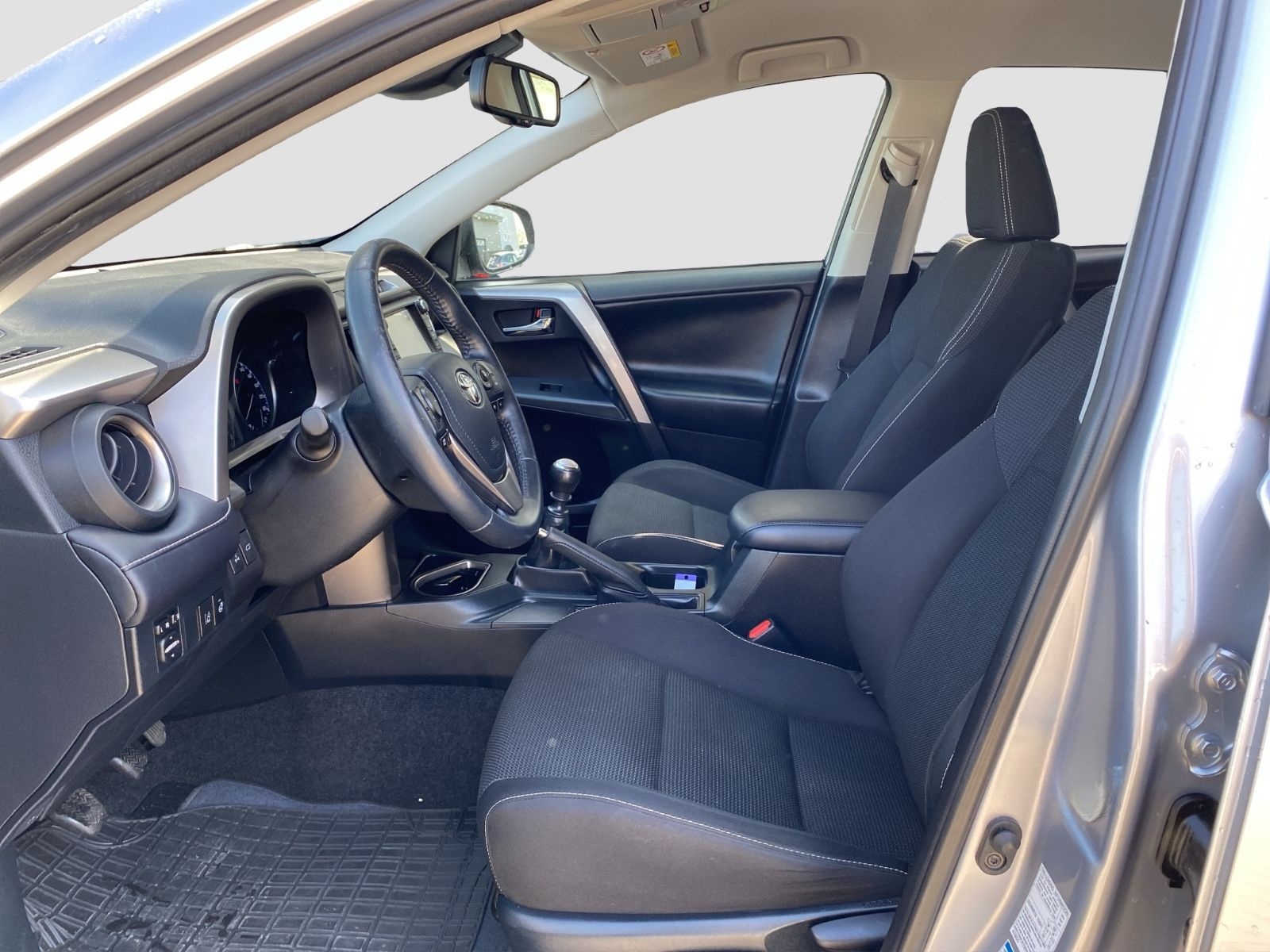 Toyota RAV4 Team D *SITZHZ*KAMERA*NAVI*LED*TEMPOMAT* foto 9