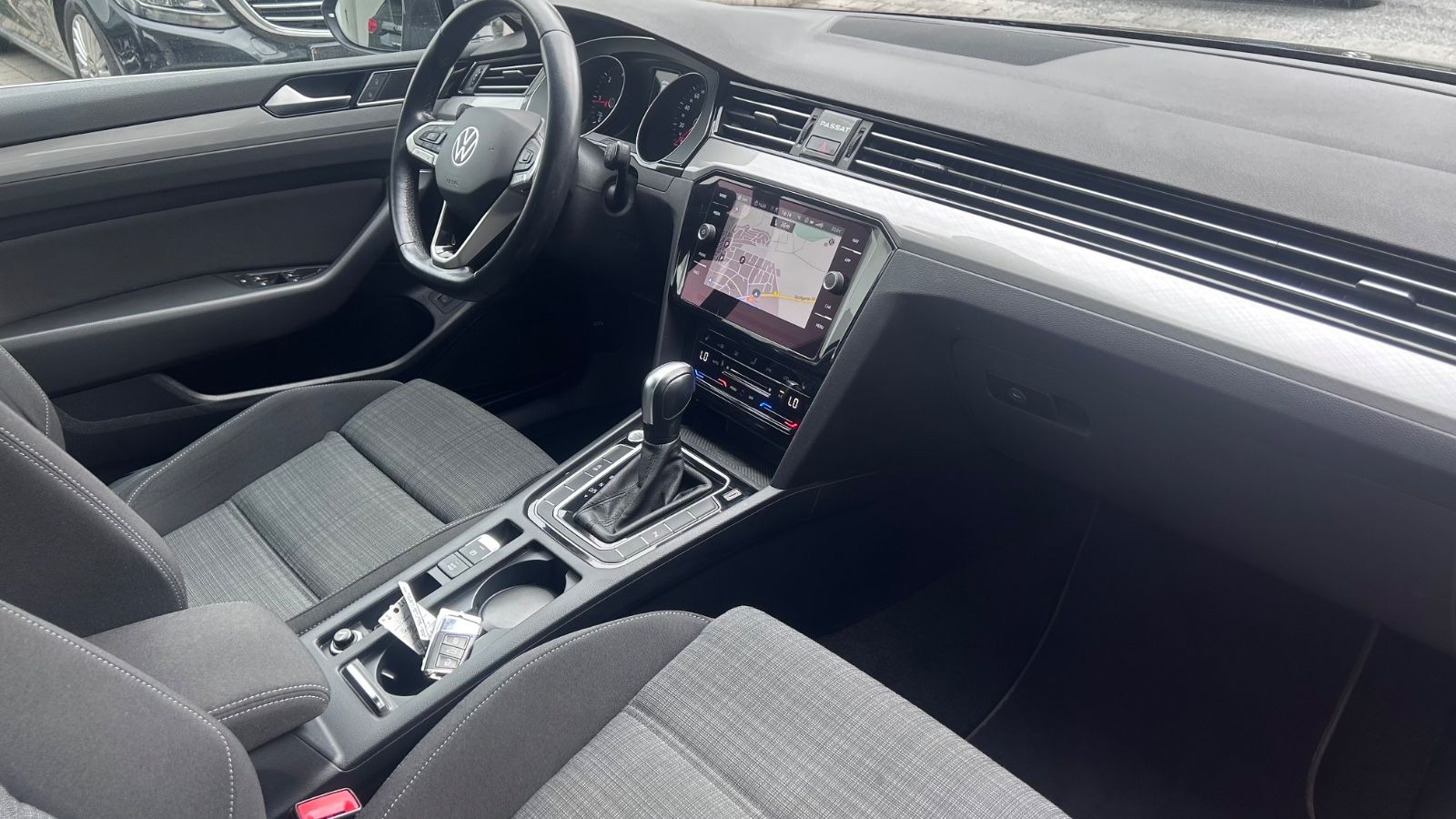 Volkswagen Passat Variant Business foto 4