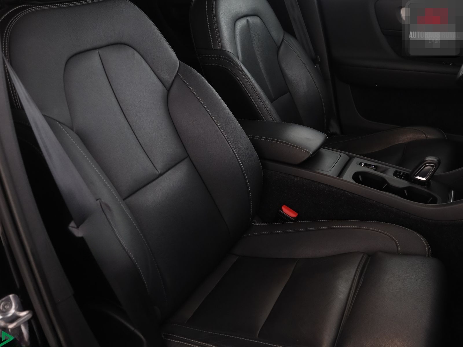 Volvo XC 40 D3 AWD HARMAN/K,360GRAD,ACC,1.HAND,SH,19.Z foto 11