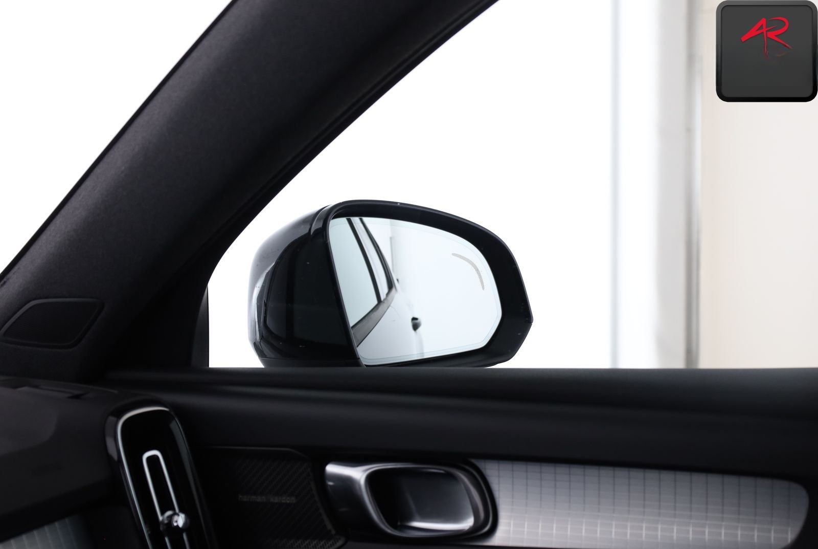 Volvo XC 40 D3 AWD HARMAN/K,360GRAD,ACC,1.HAND,SH,19.Z foto 22