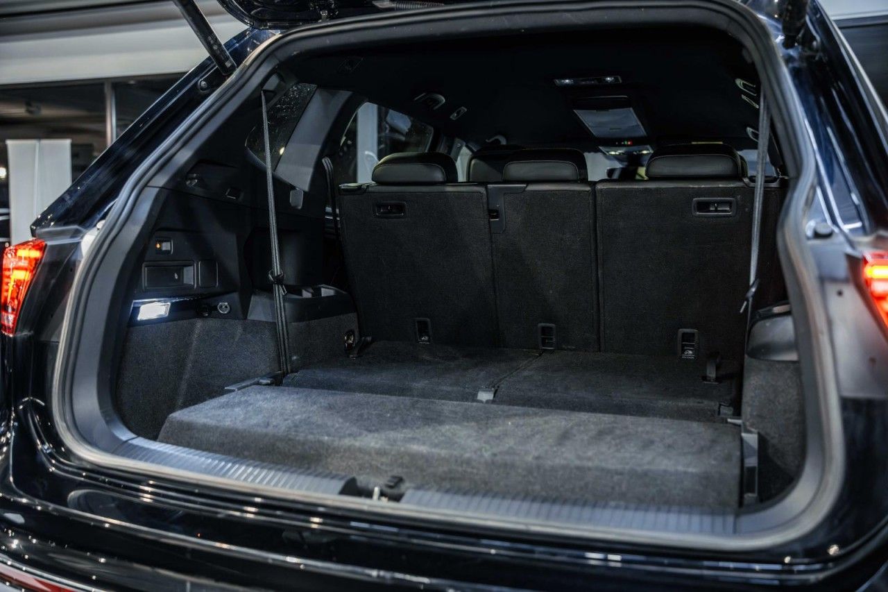 Volkswagen Tiguan Allspace 2.0 TDI DSG R-Line 4M 7Si. AHK foto 17