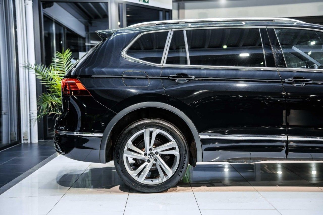 Volkswagen Tiguan Allspace 2.0 TDI DSG R-Line 4M 7Si. AHK foto 8