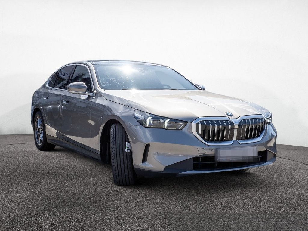 BMW 520d xDrive STANDHZ SITZBELÜFTUNG LED PANO 360° foto 2