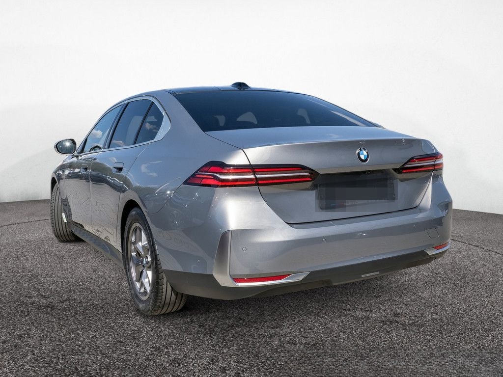 BMW 520d xDrive STANDHZ SITZBELÜFTUNG LED PANO 360° foto 4