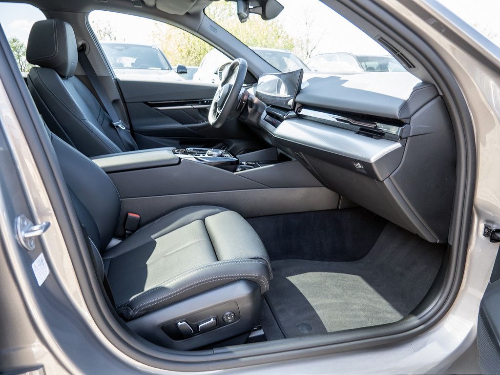 BMW 520d xDrive STANDHZ SITZBELÜFTUNG LED PANO 360° foto 7
