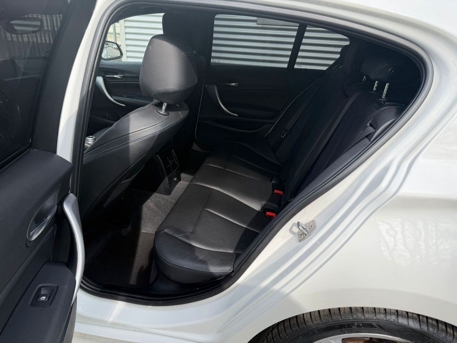 BMW 120i Limousine 5-trg. Edition M Sport Shadow foto 22