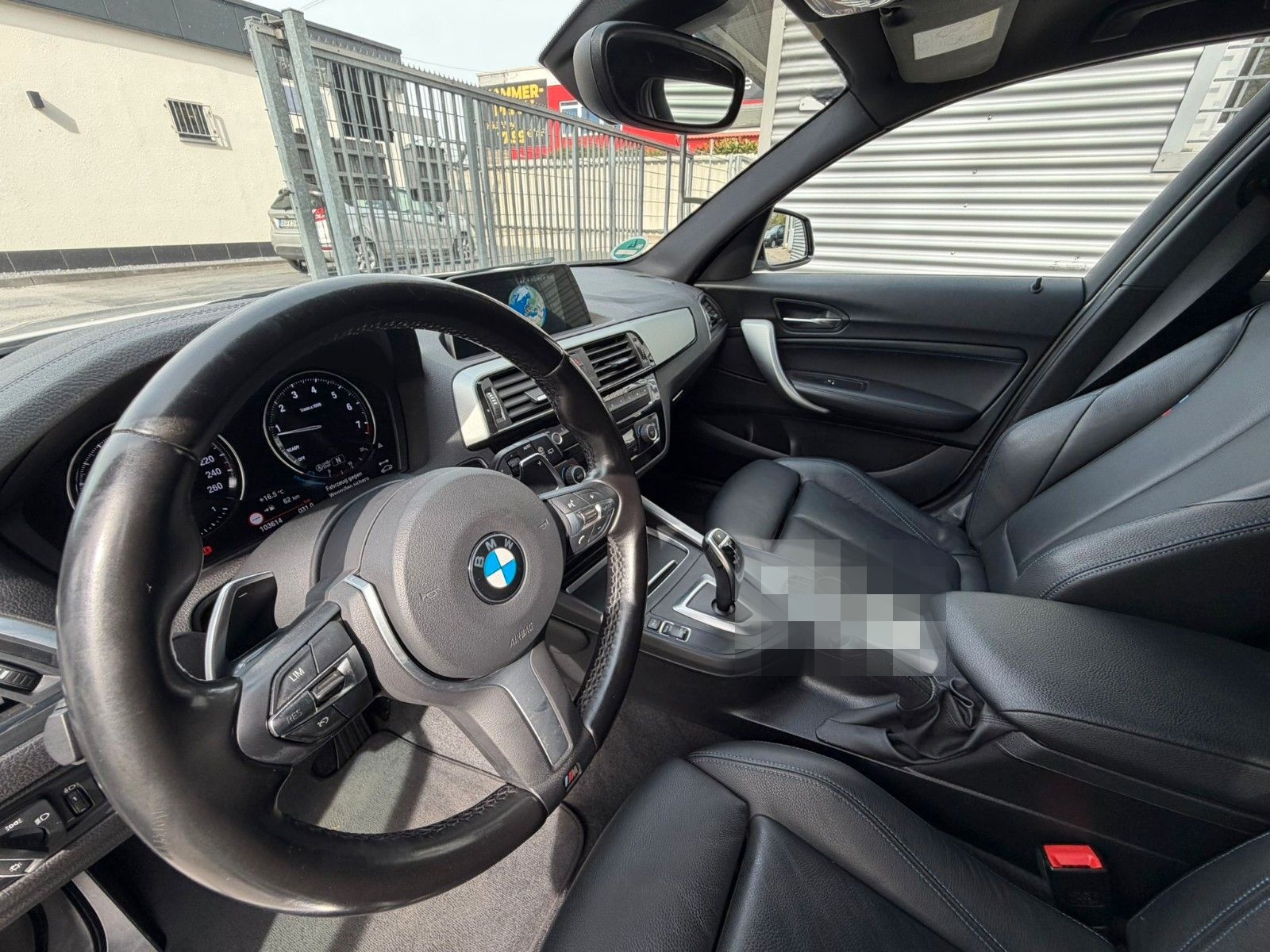 BMW 120i Limousine 5-trg. Edition M Sport Shadow foto 5