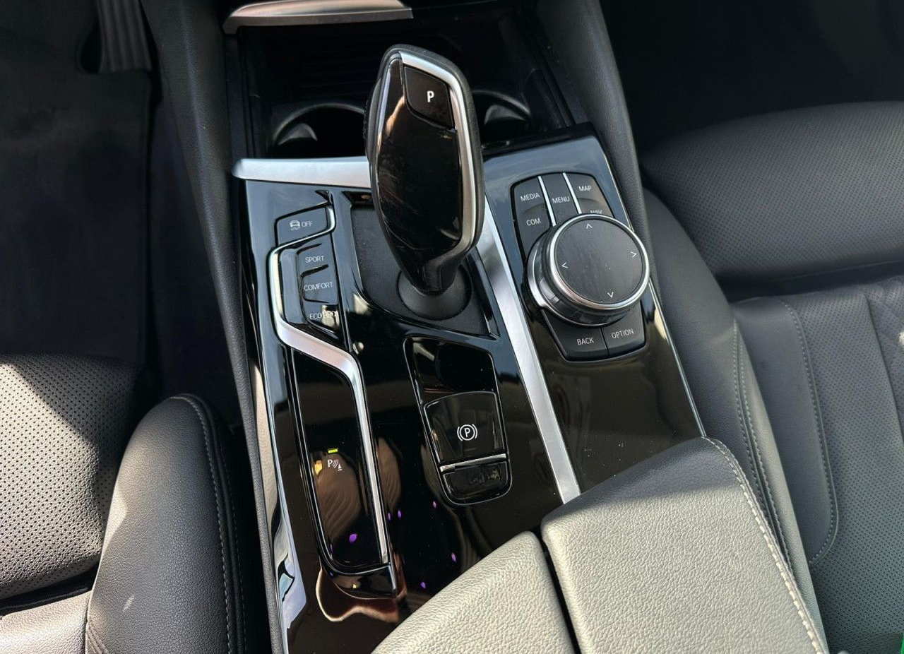 BMW 520d Sports.LivePro.DrivAss.Kamera Sitzh.DAB 18" foto 15