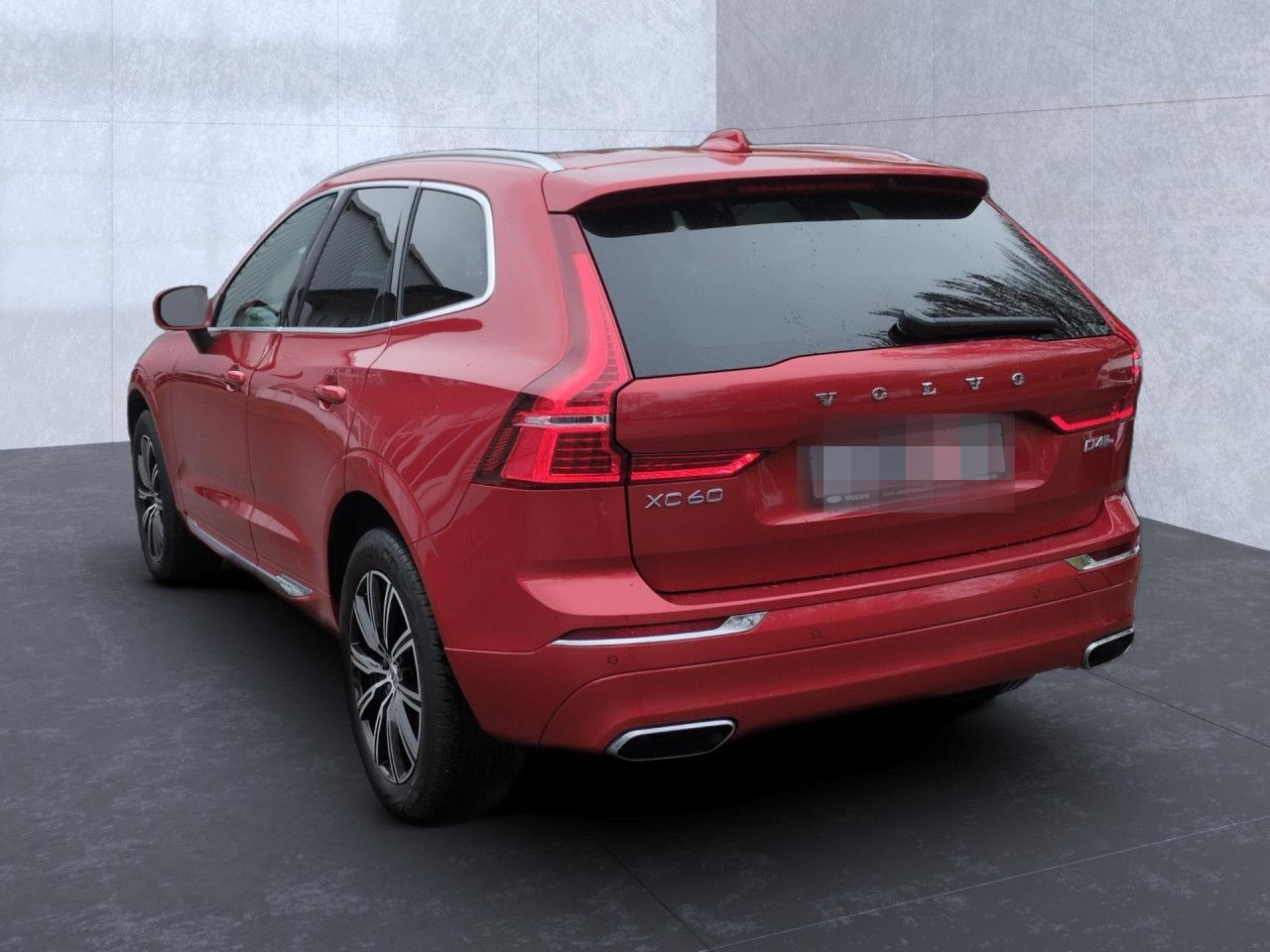 Volvo XC60 D4 Inscription 2WD Automatik Bluetooth Navi foto 3