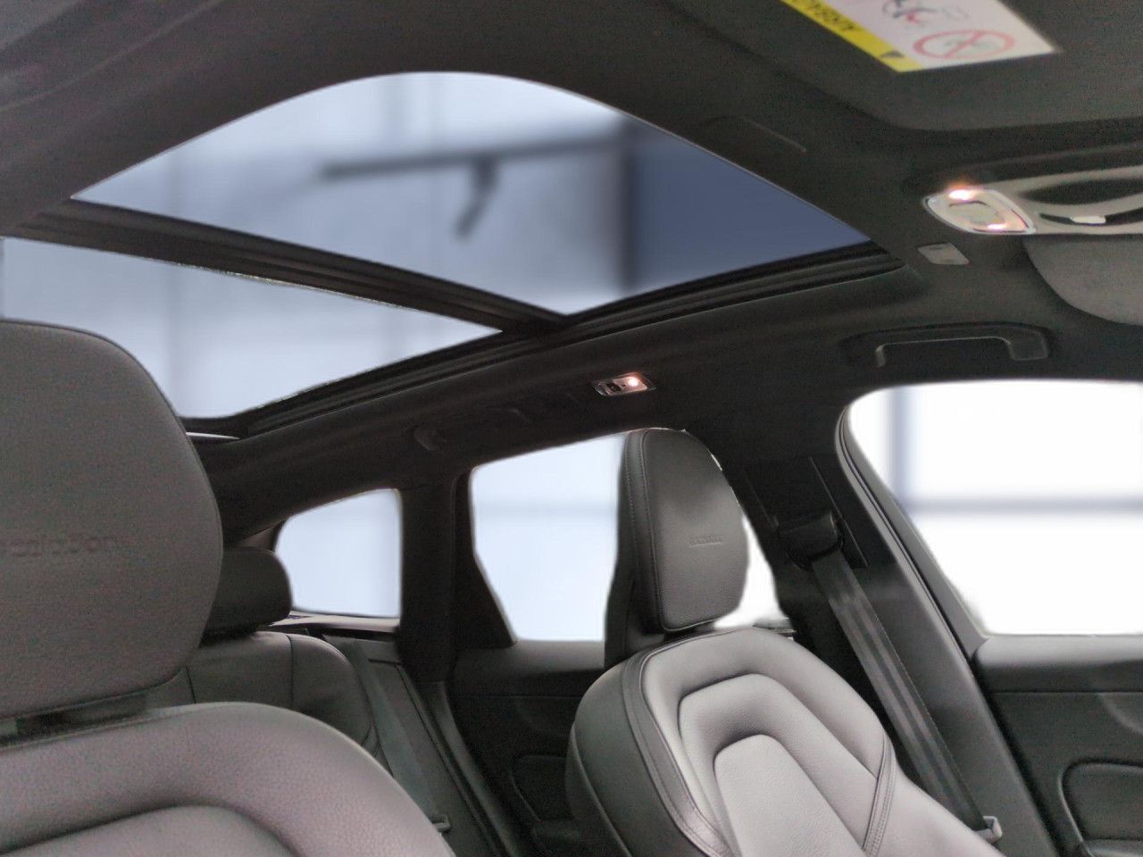 Volvo XC60 D4 Inscription 2WD Automatik Bluetooth Navi foto 24