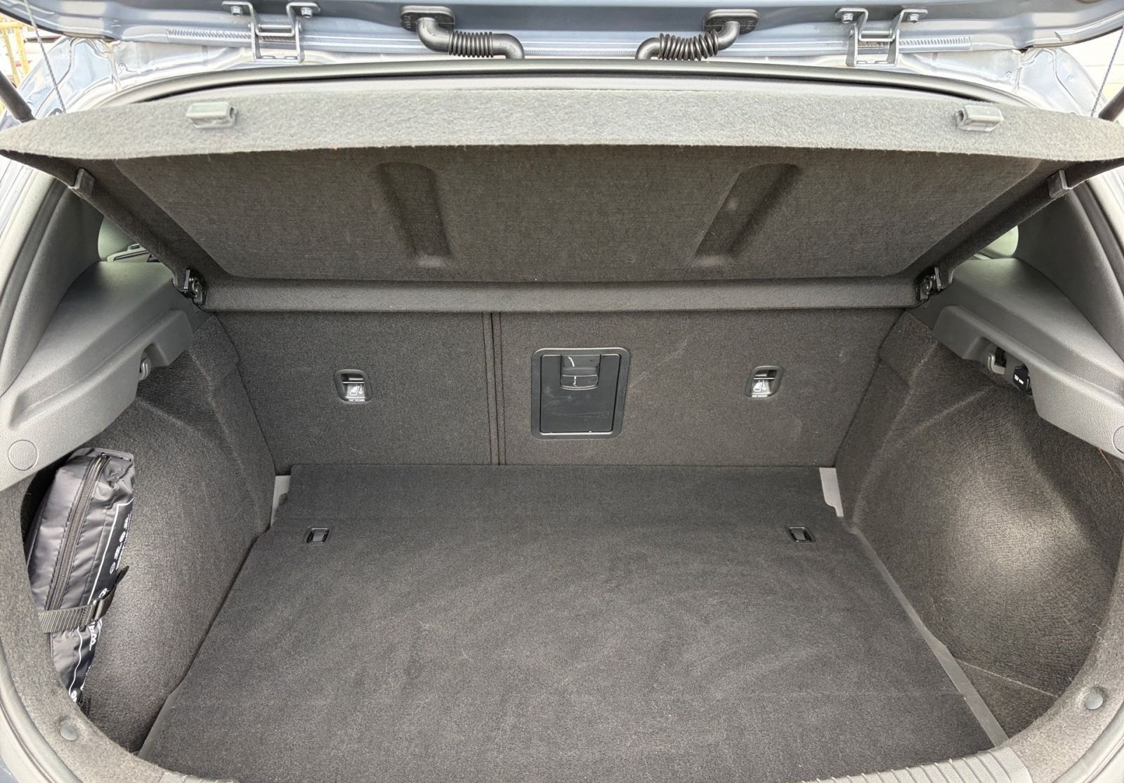 Hyundai i30*1.5*Ed.30+*Navi* Kamera*SHZ*LED*SmartKey foto 10